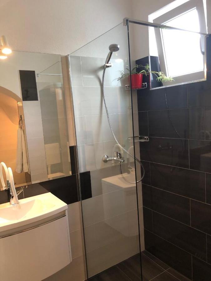Cozy New Flat For 2 Or 3 Apartamento Hvar Town Exterior foto