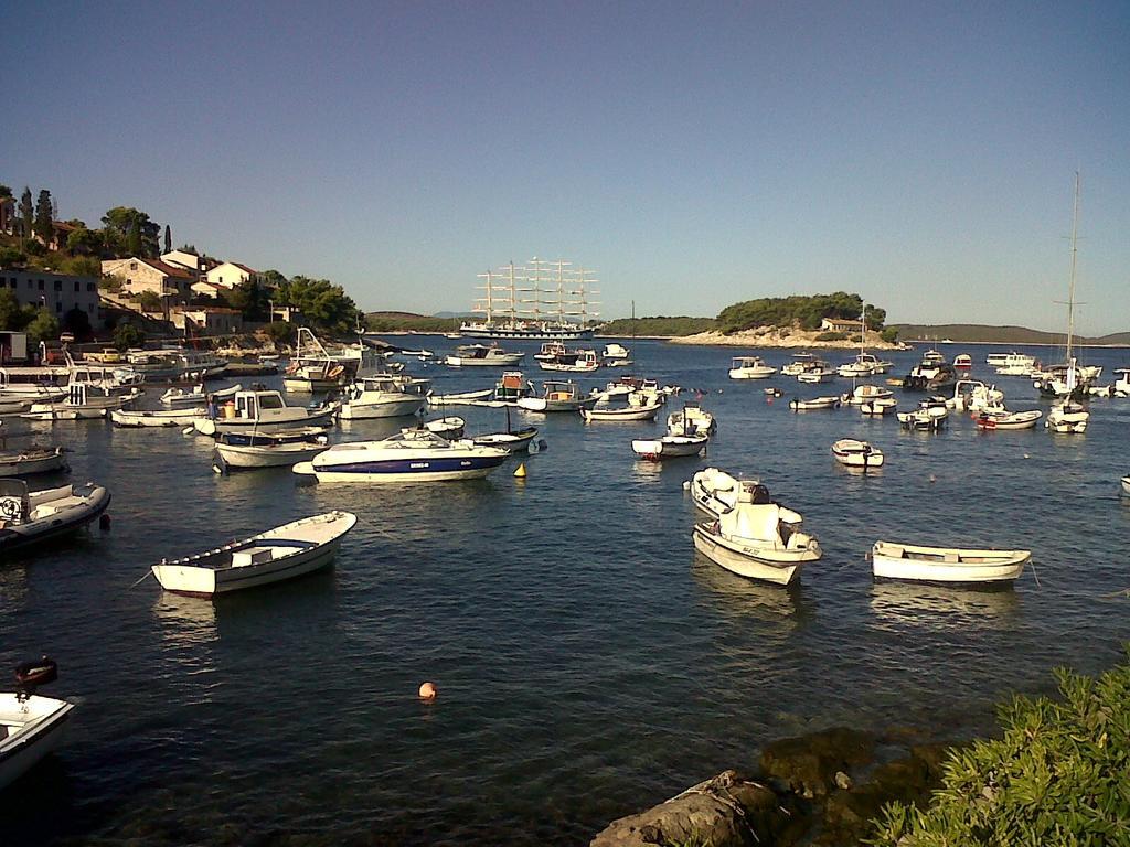 Cozy New Flat For 2 Or 3 Apartamento Hvar Town Exterior foto