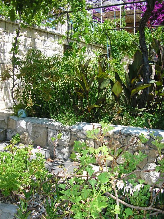 Cozy New Flat For 2 Or 3 Apartamento Hvar Town Exterior foto