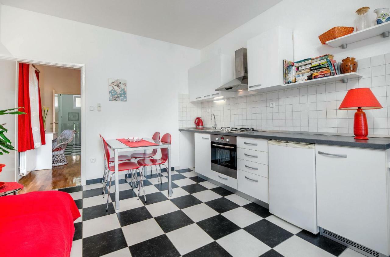 Cozy New Flat For 2 Or 3 Apartamento Hvar Town Exterior foto