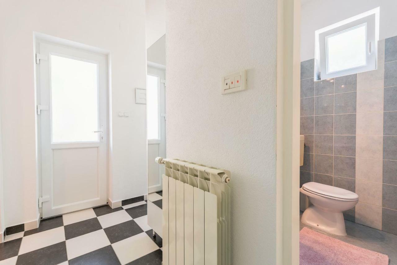 Cozy New Flat For 2 Or 3 Apartamento Hvar Town Exterior foto
