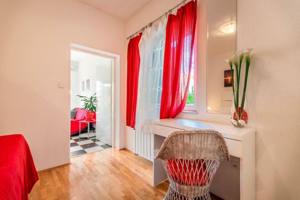 Cozy New Flat For 2 Or 3 Apartamento Hvar Town Exterior foto