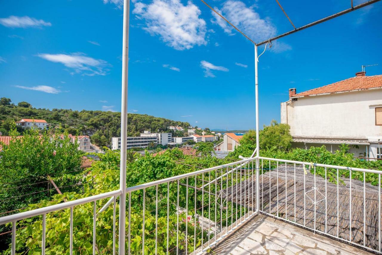 Cozy New Flat For 2 Or 3 Apartamento Hvar Town Exterior foto